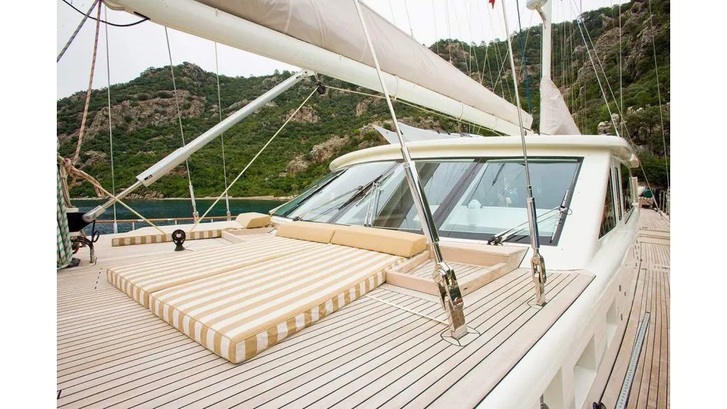 Sailing Nour лодка на прокат - 5