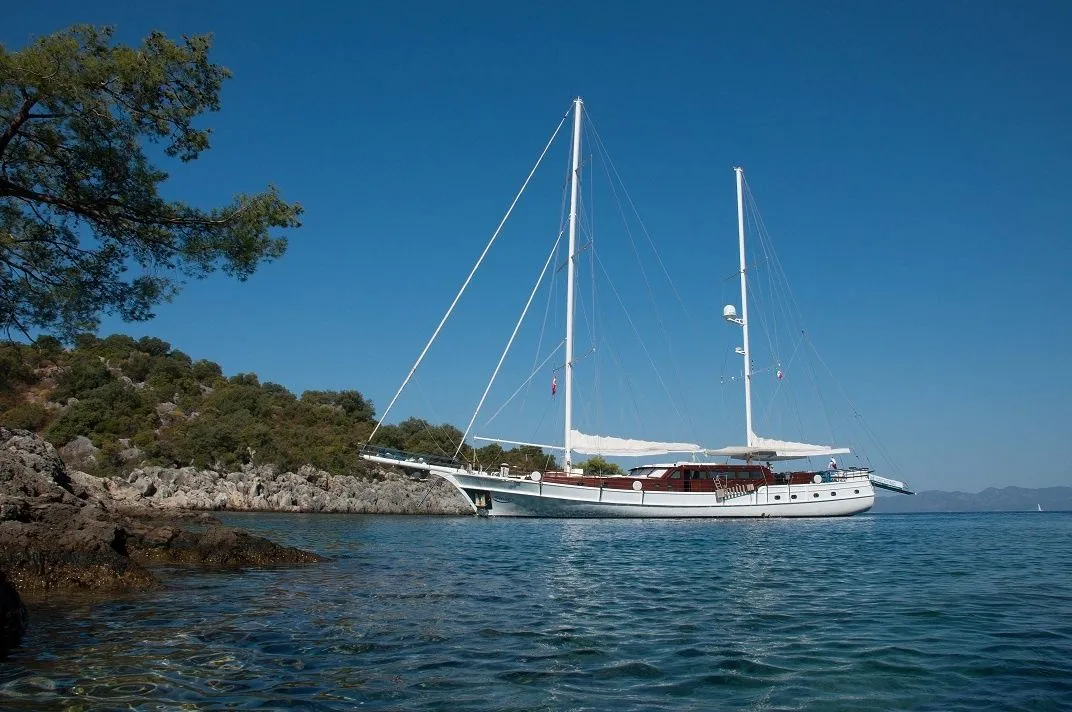 Smile Charter Boat - 3