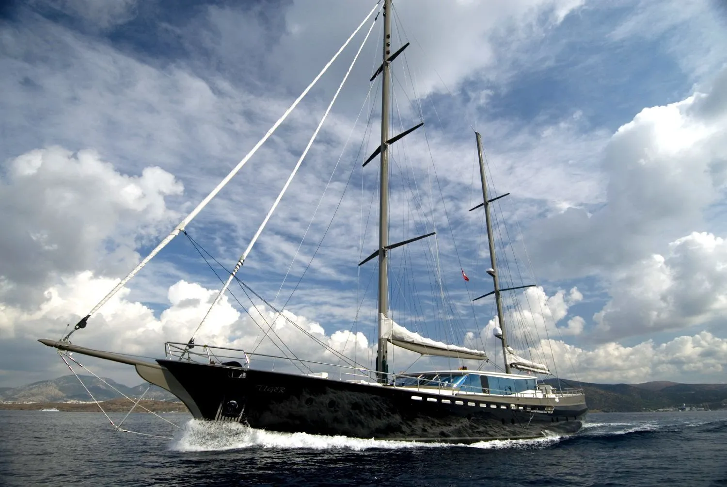 Tiger Kiralık Teknesi - 5