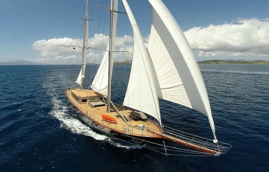 Чартер Le Pietre - 3