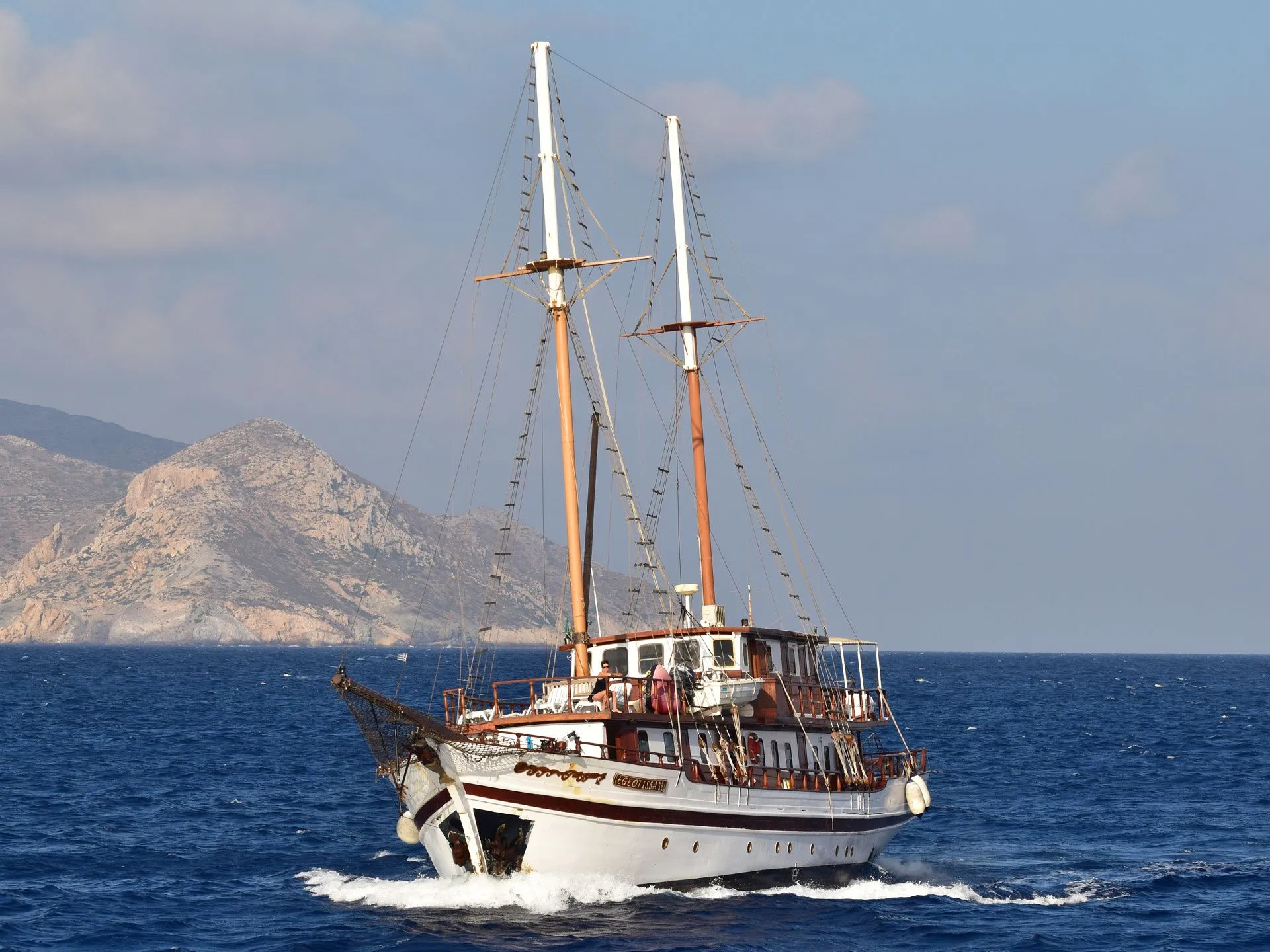 40m Corfu Town 14 Cabin Gulet Hire