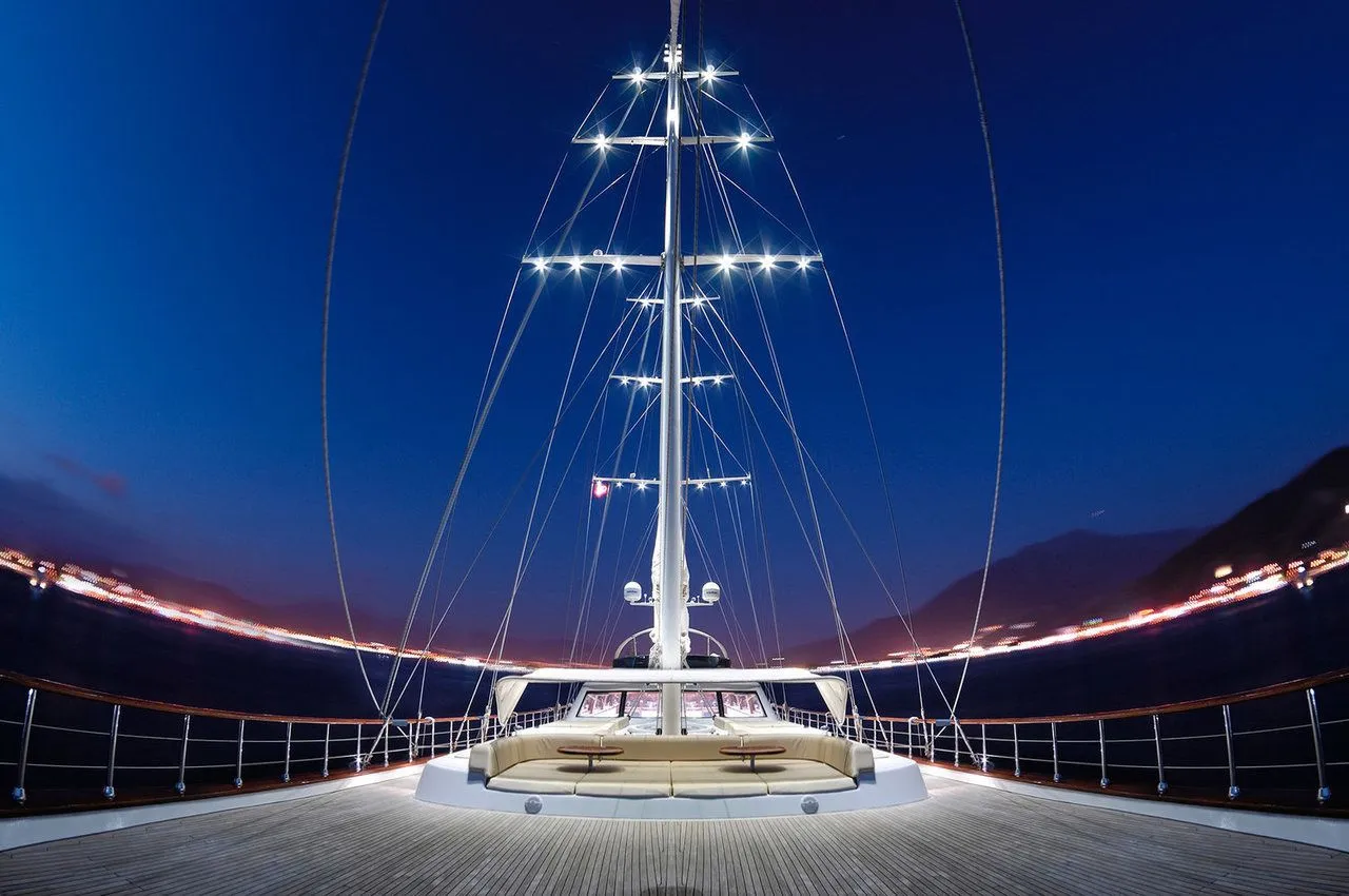Alessandro 1 Charter Boat