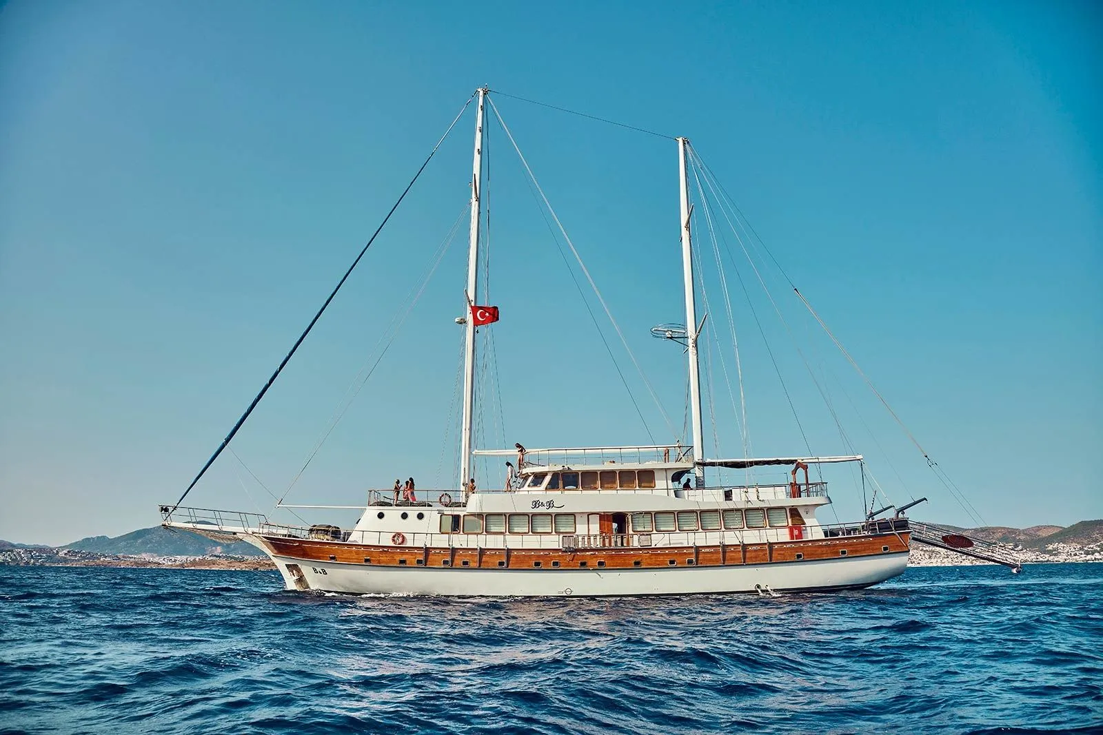 Boreas Charter Boat - 1