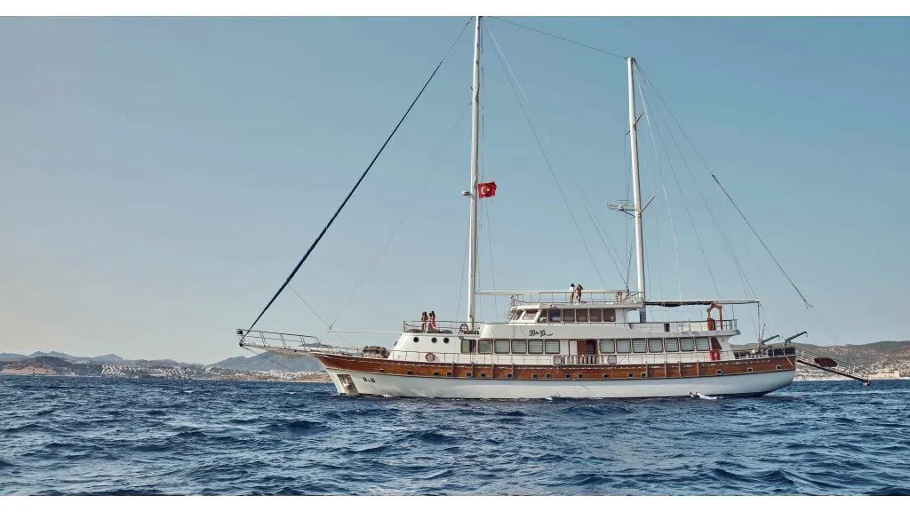Boreas Charter Boat - 5