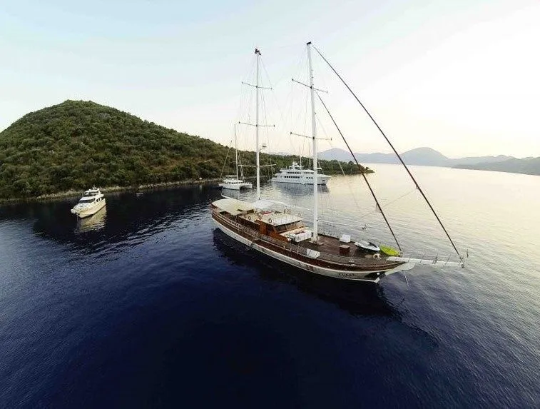 Fortuna 2 Charterboot - 4