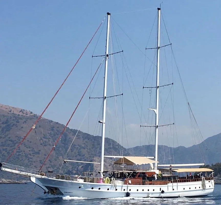 Fortuna 2 Charterboot - 3