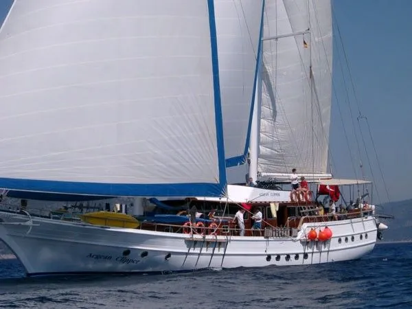 Aegean Clipper Charter Boat - 3