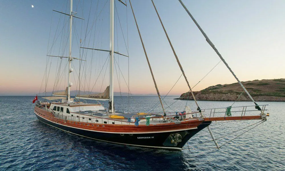 La Bella Vita Charter Boat - 5