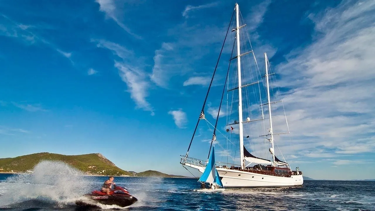 Clear Eyes Charter Boat