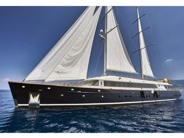 Boat - Charter a 43.53m Boat in Split
