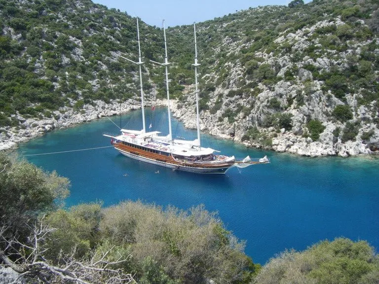 Чартер Grand Admiral - 3