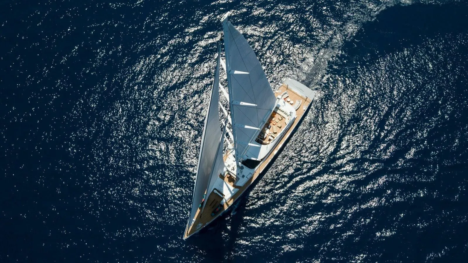 Чартер All About U 2 - 5