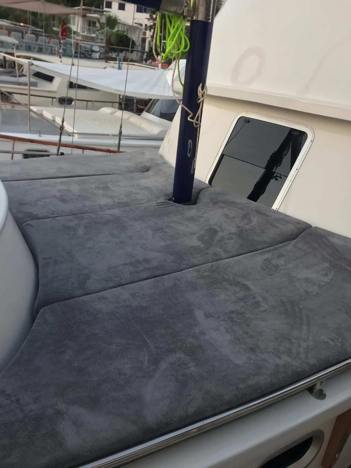 Cansum B Charterboot - 4