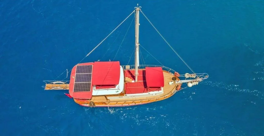 Чартер My Reina - 3