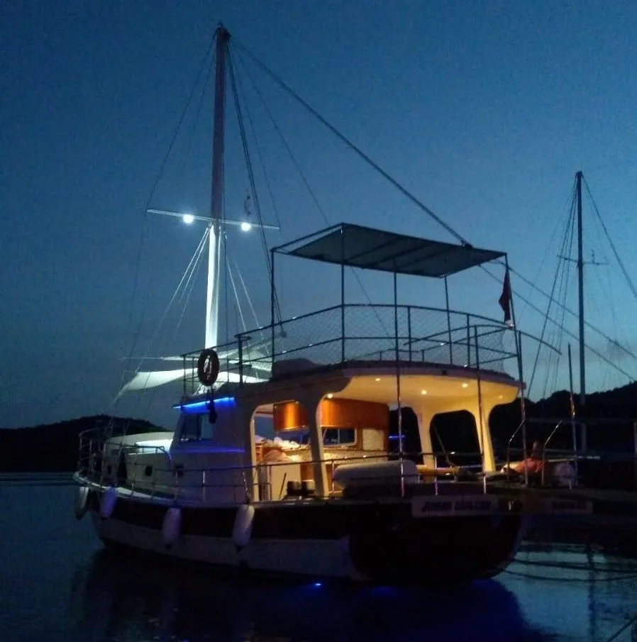 Junior Oguzcan Charterboot - 4