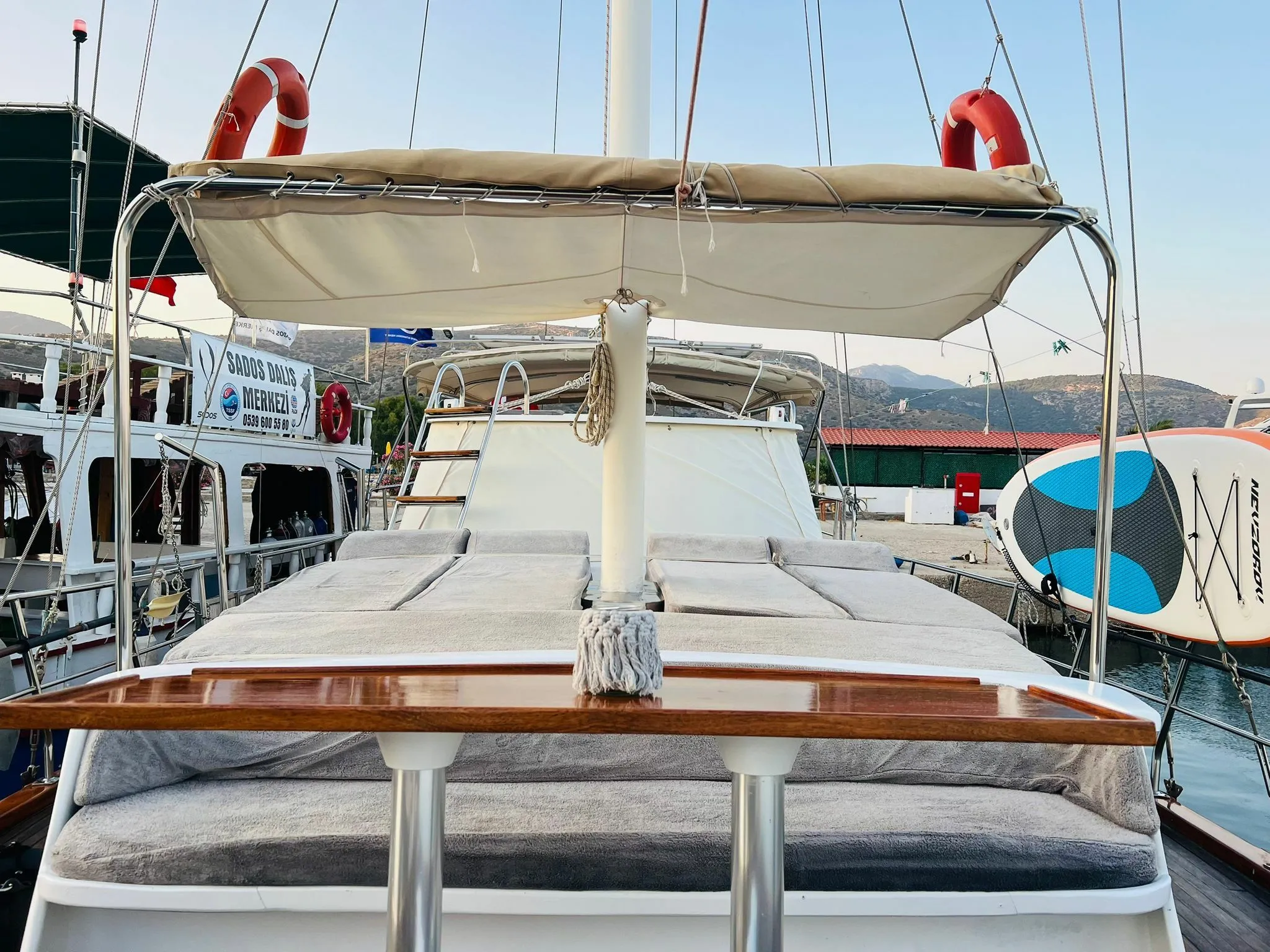 Ersel 1 Charter Boat