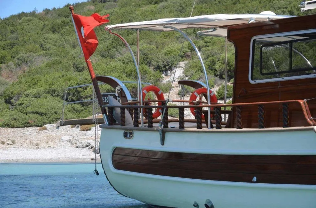 Gozdem Charter Boat - 5