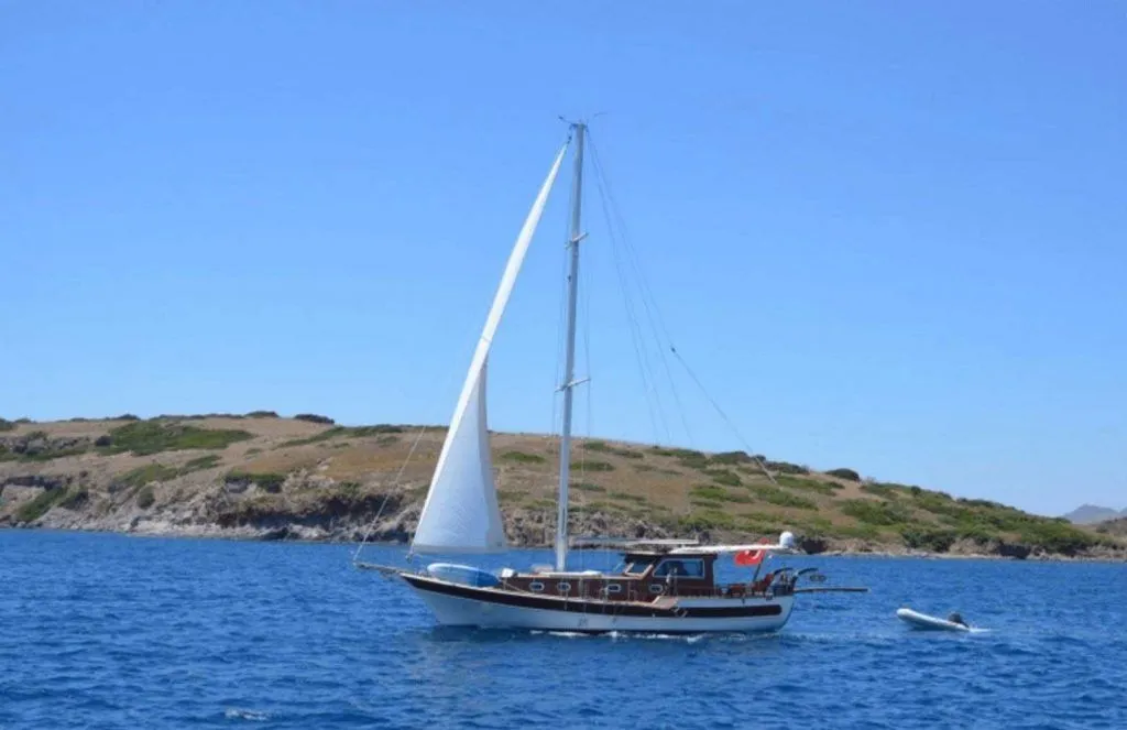Gozdem Charter Boat - 2