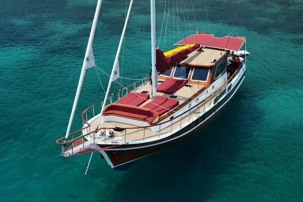 Naz Can Charter Boat - 5