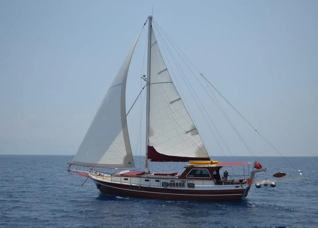 Naz Can Charterboot - 3