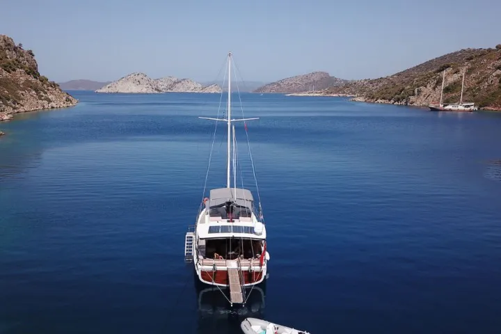 Burak Kaptan D Charter Boat