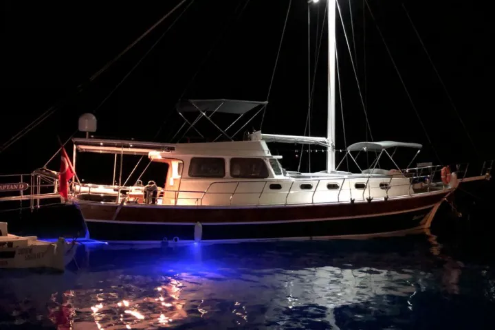 Rent a 16m Boat in Selimiye