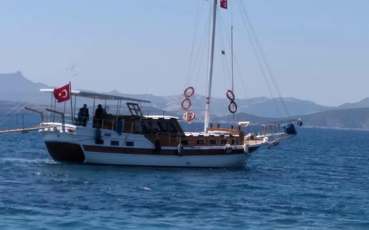 Kafadar Charter Boat - 2