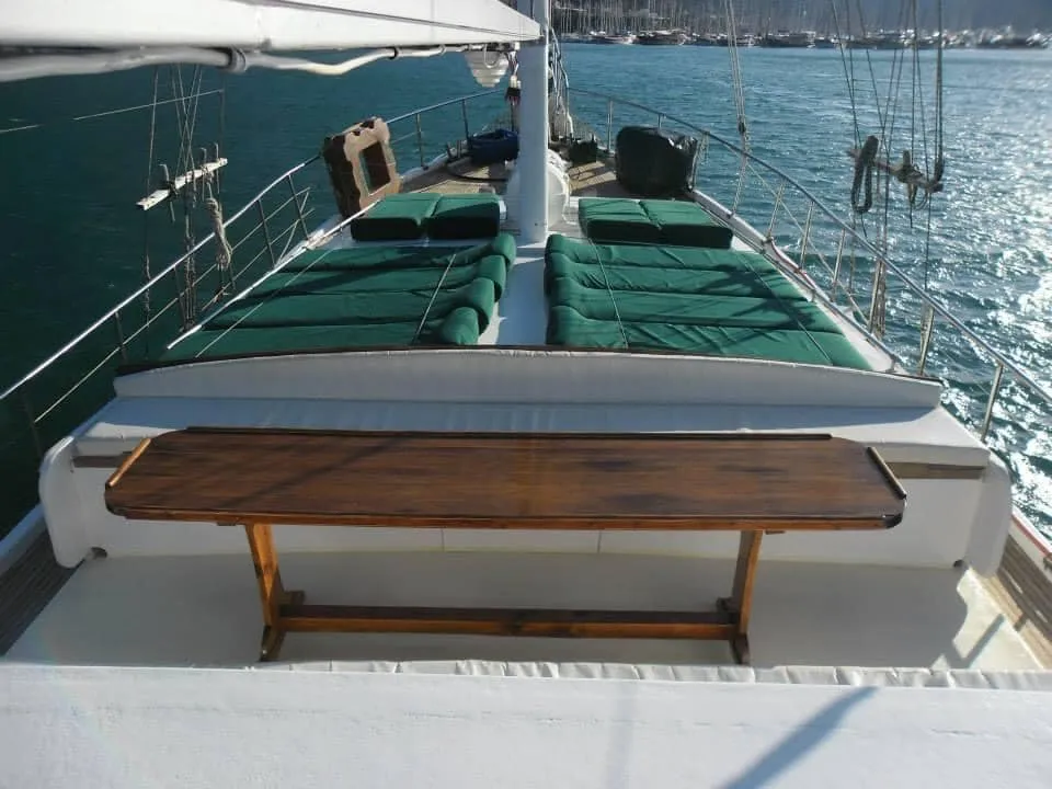 Esmeralda Charter Boat