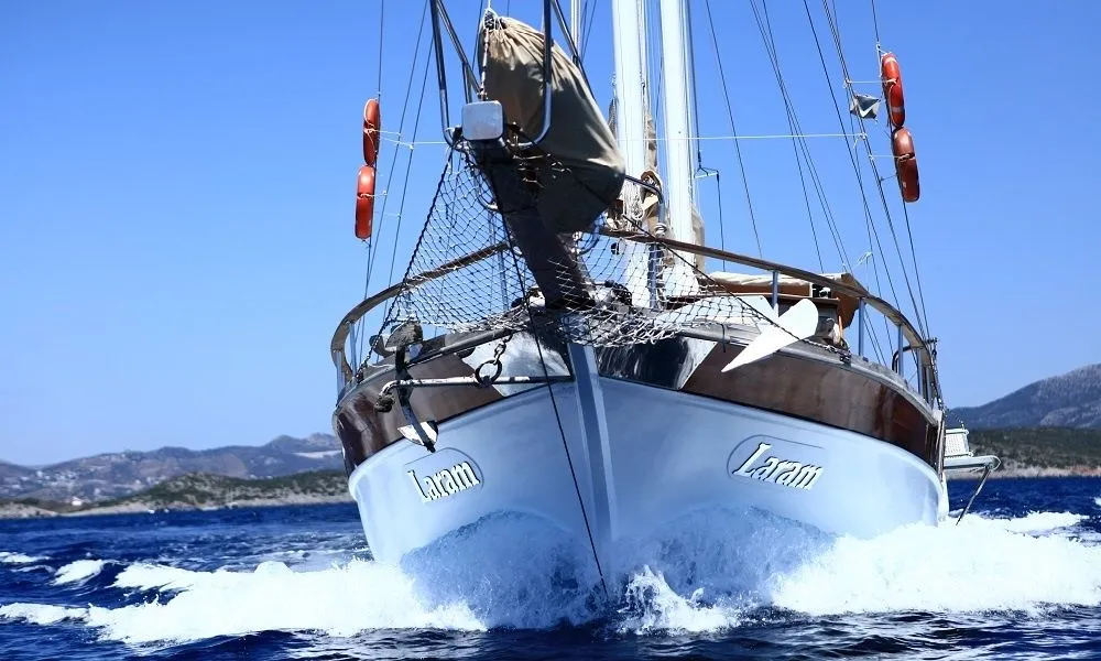 Чартер Laram - 3