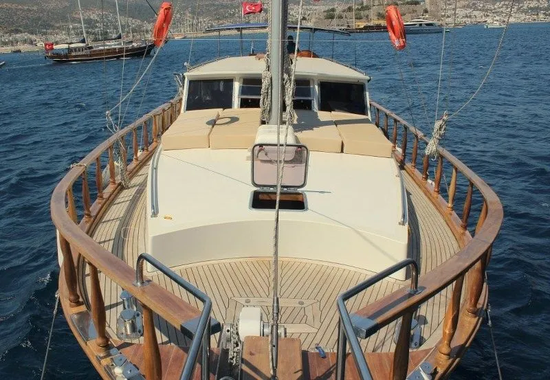 Чартер Rojwan - 5