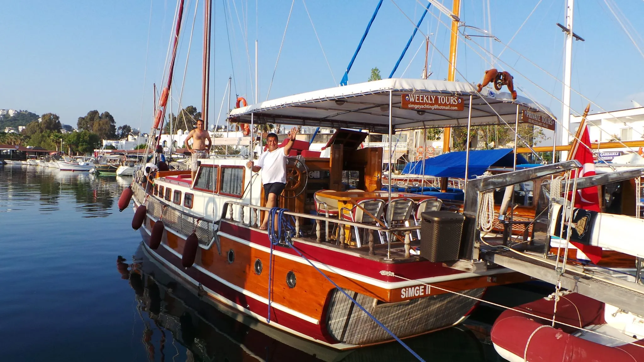 Simge 2 Charter Boat
