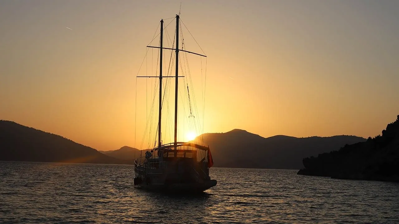 Beyaz Gul A Mietboot - 4