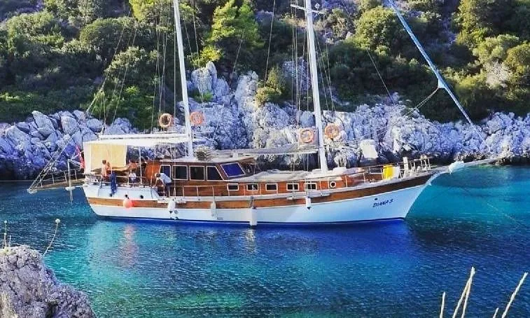 Diana S Charterboot - 3