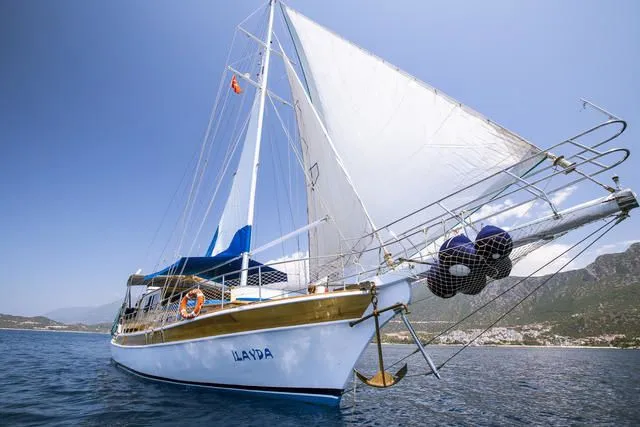 Ilayda Charter Boat