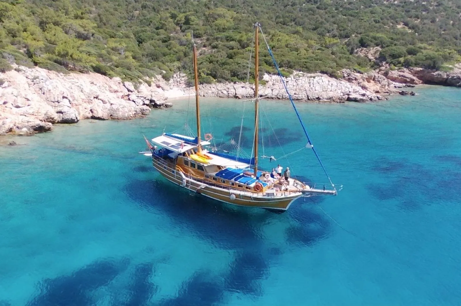 Explore Bodrum on a 19.5m 6 Cabin Gulet Rental