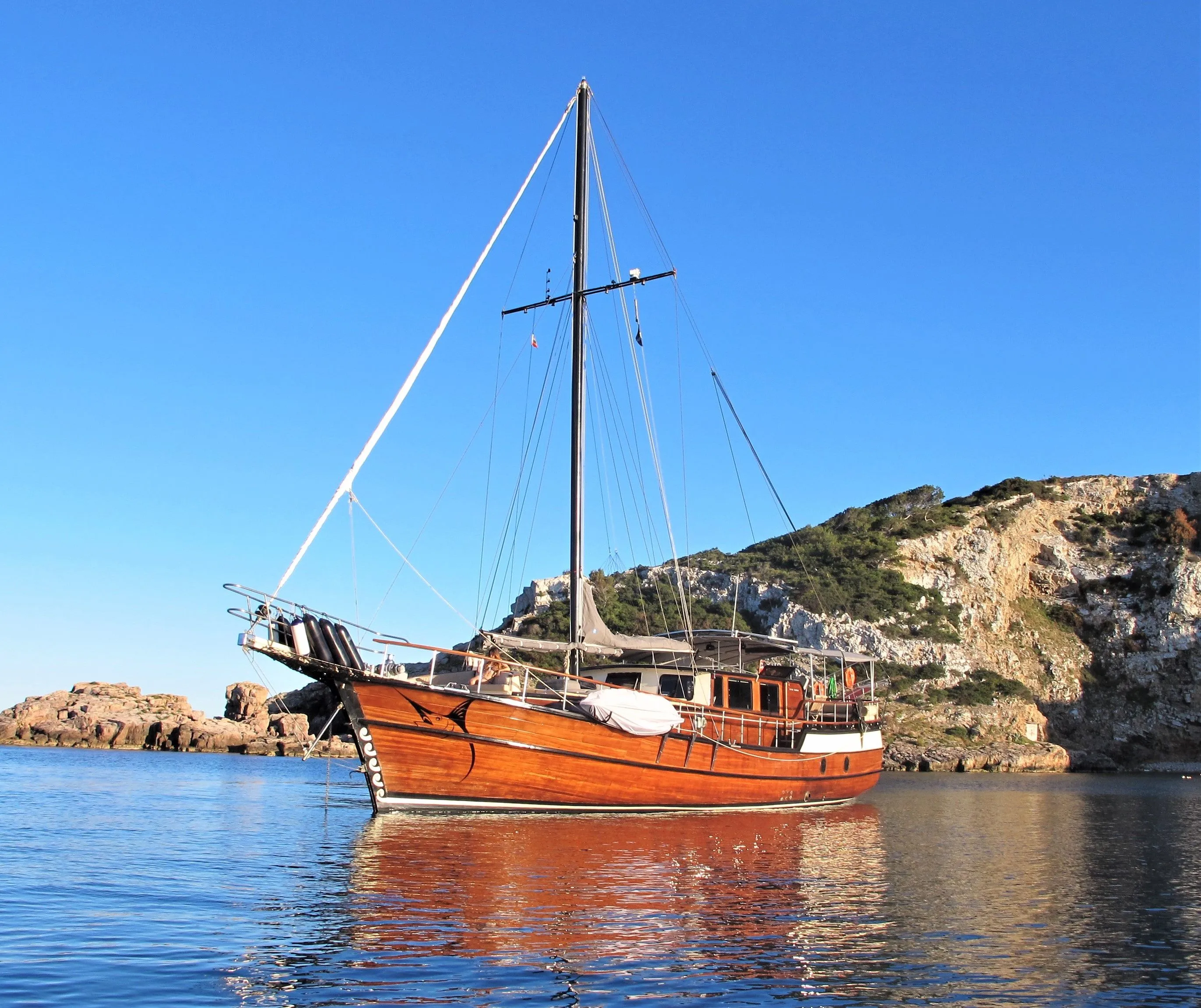 20m Mahón Gulet Hire