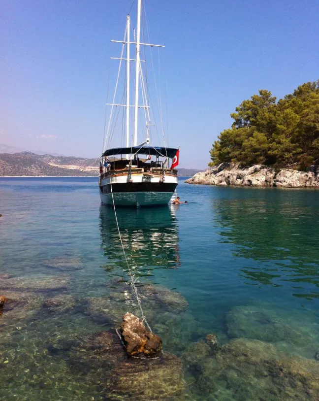 Summer Love Charter Boat - 4