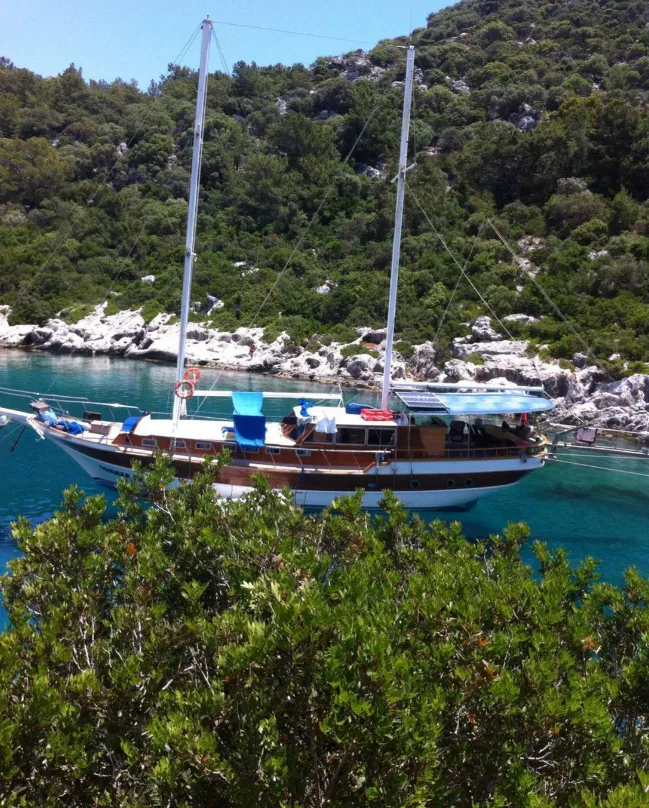 Summer Love Charter Boat - 3