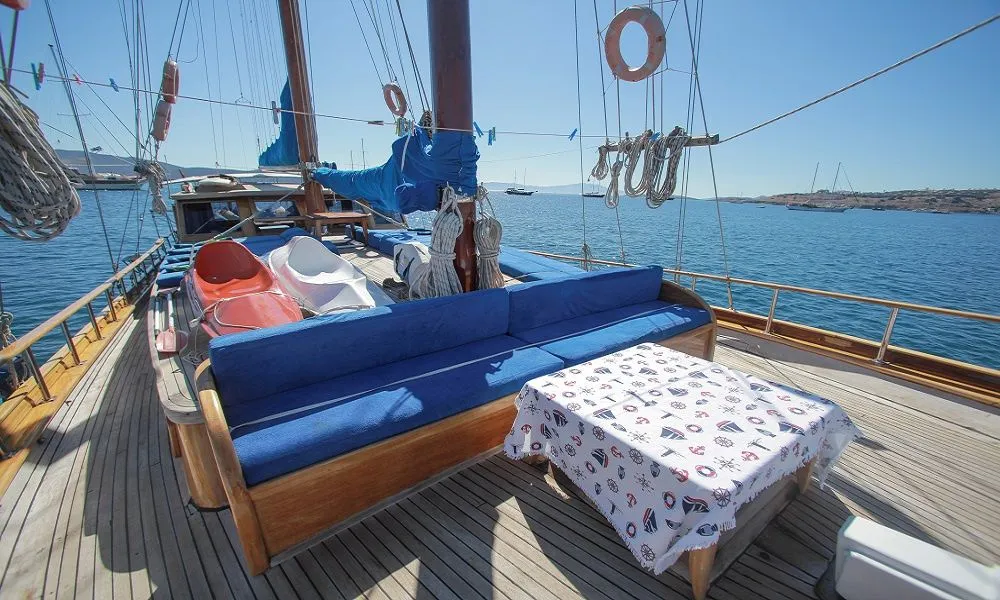 Charter a 20.35m Boat in Bodrum