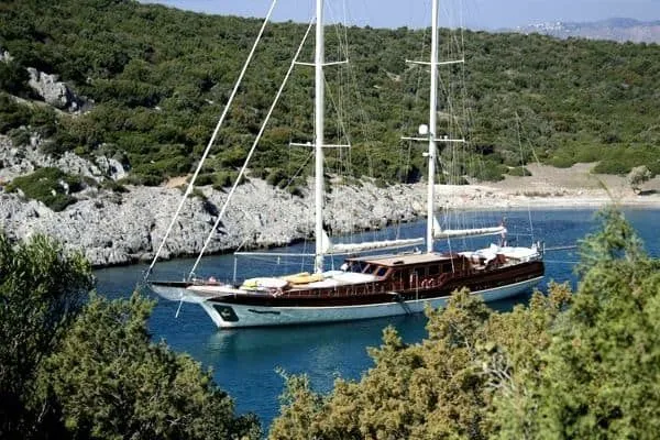 Eser 1 Charter Boat - 5