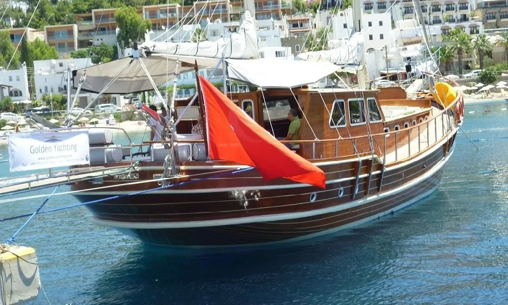 Neptün Charter Boat - 2