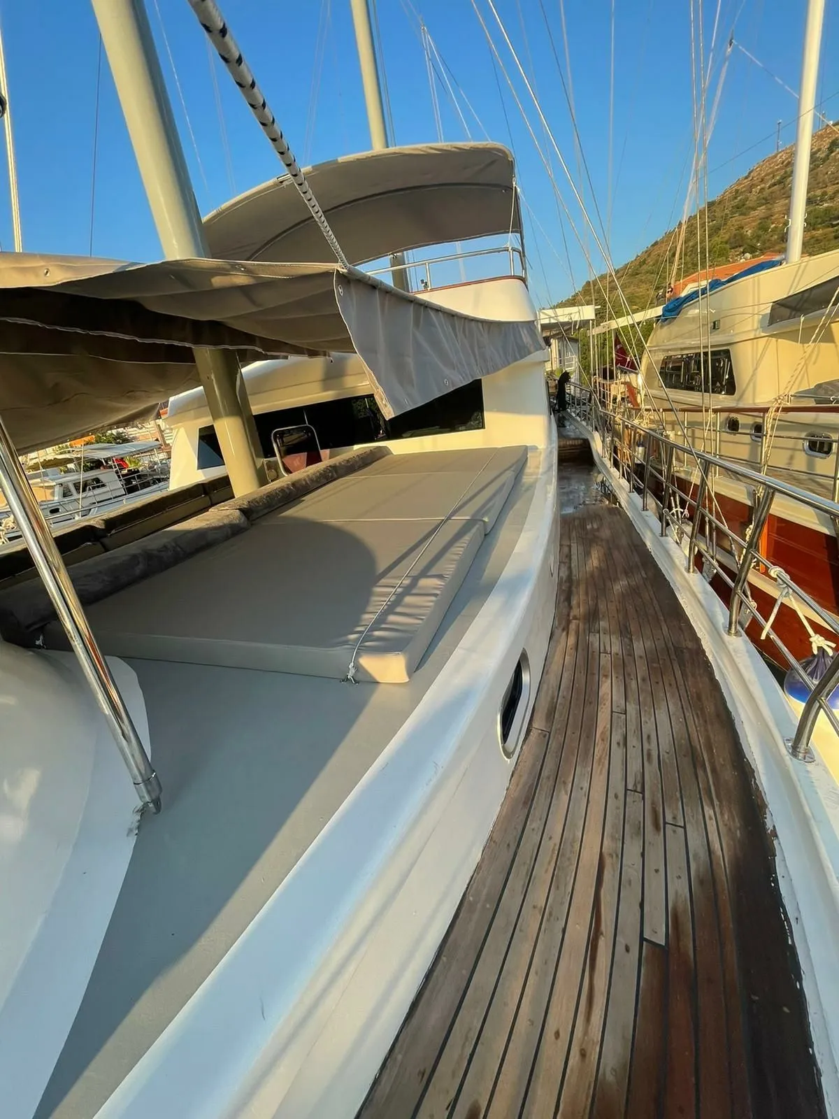 Чартер Elis Ecem - 3