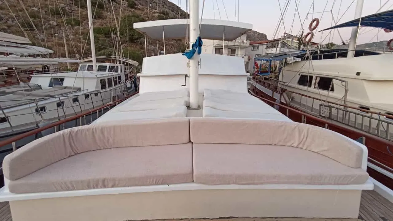 Que Sera Sera Charter Boat