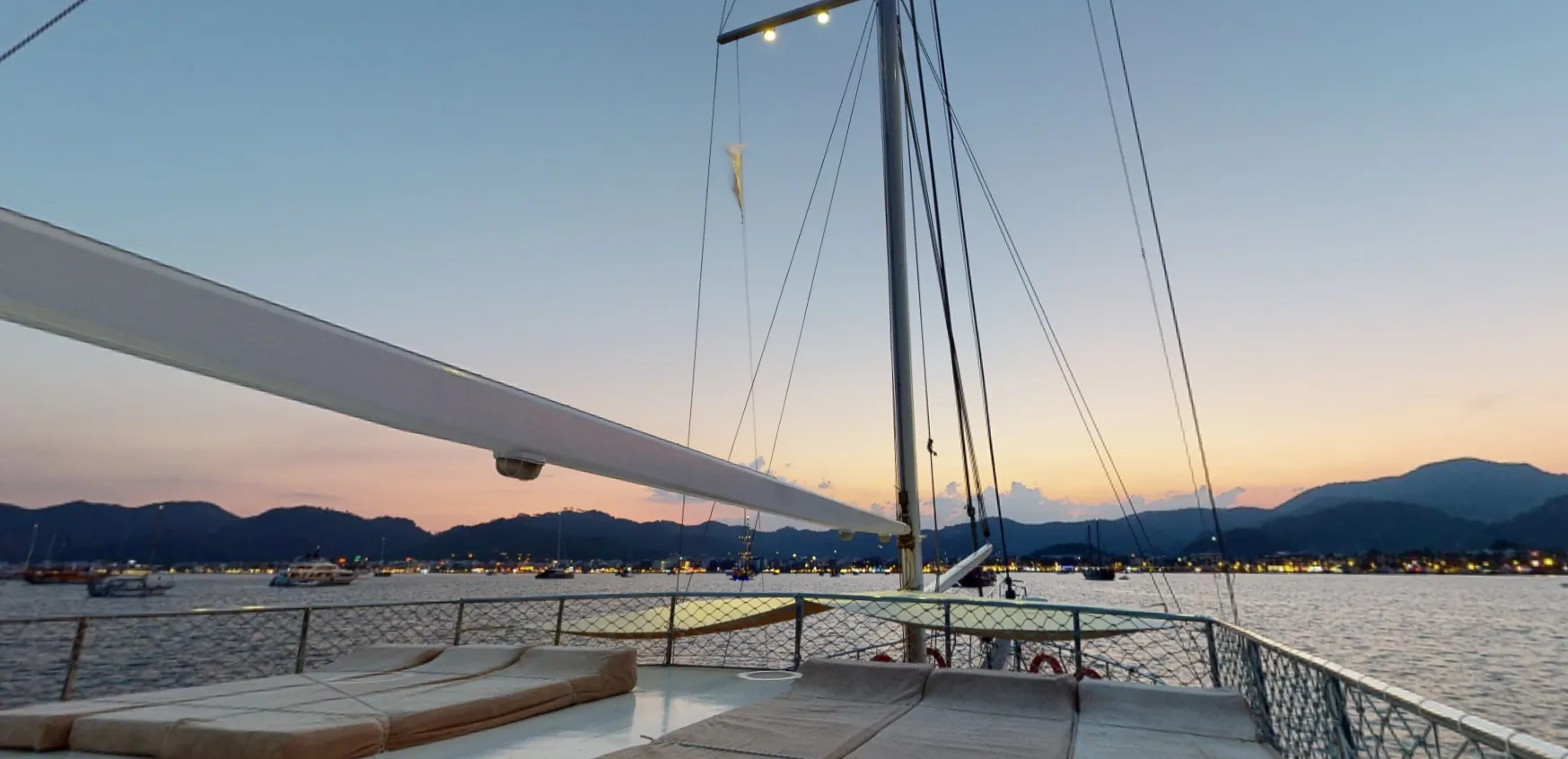 Aurasia Kiralık Teknesi - 5