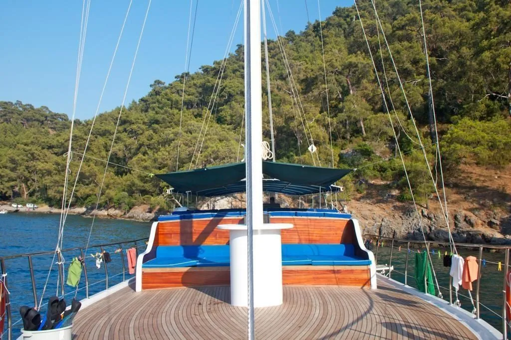 Beyaz Gul B Charterboot - 4