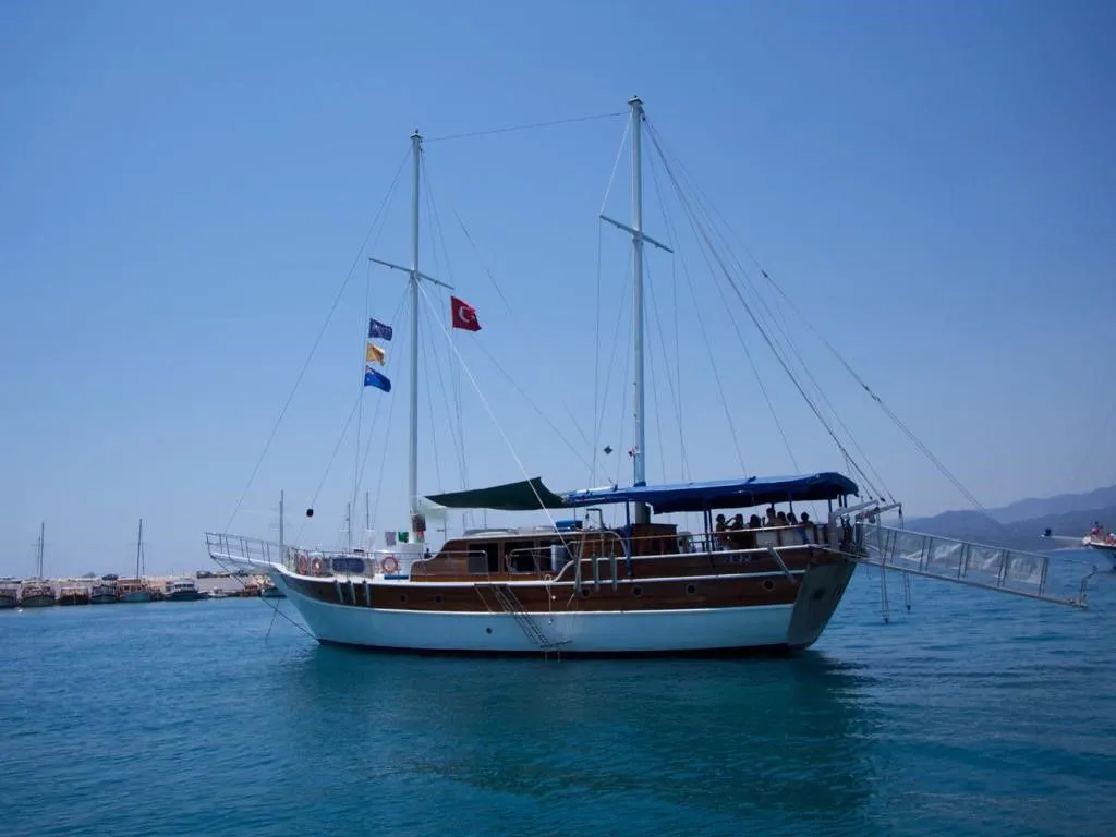 Beyaz Gul B Charterboot - 3