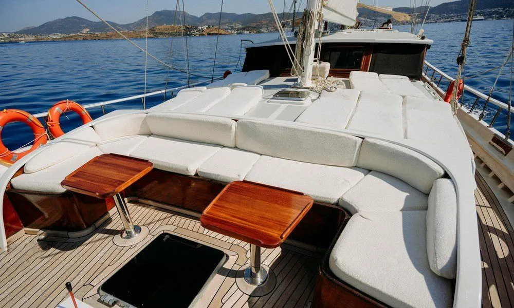 Beyaz Lale Mietboot - 4