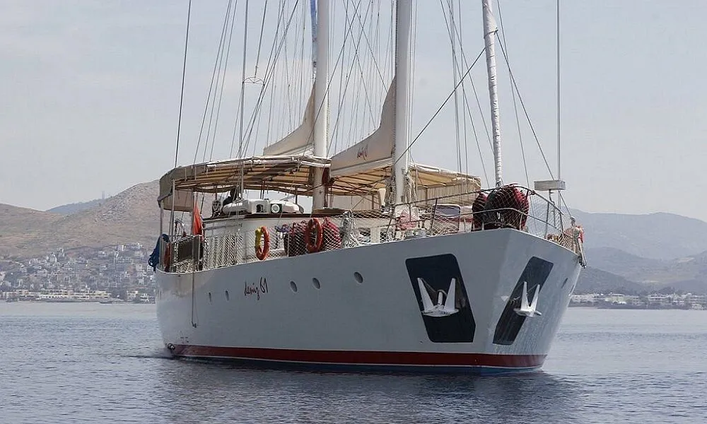 Deniz 61 лодка на прокат - 3