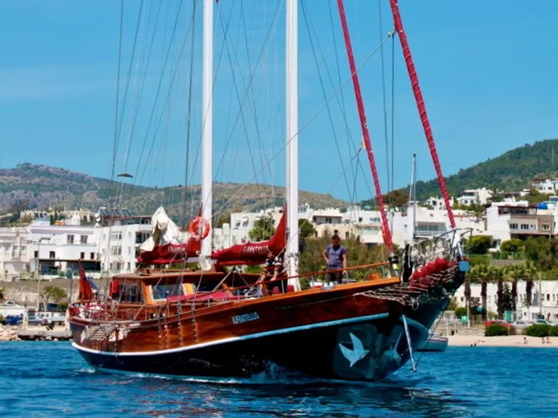 Il Fratello Charter Boat - 3