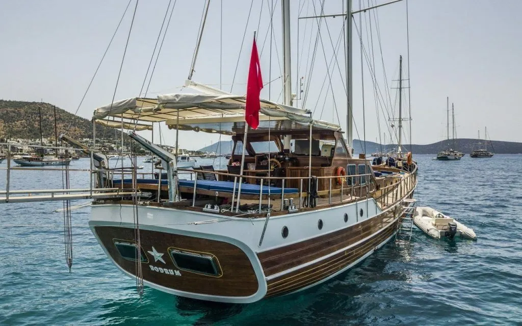Siyana 1 Charter Boat - 4